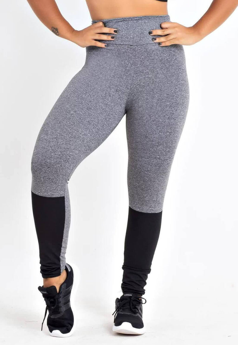 Calça Legging Feminina Cintura Alta Cinza Detalhe Em Preto Na Canela