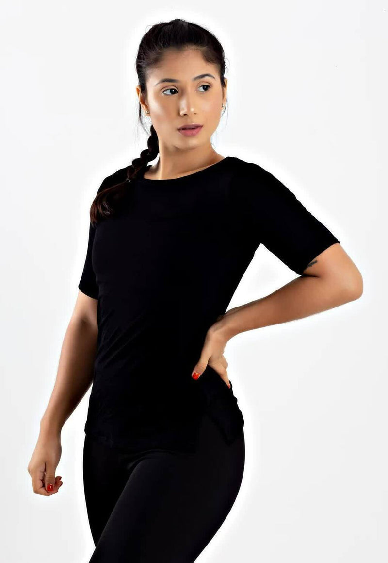 Blusa Fitness Feminina Lisa Manga Curta Preta