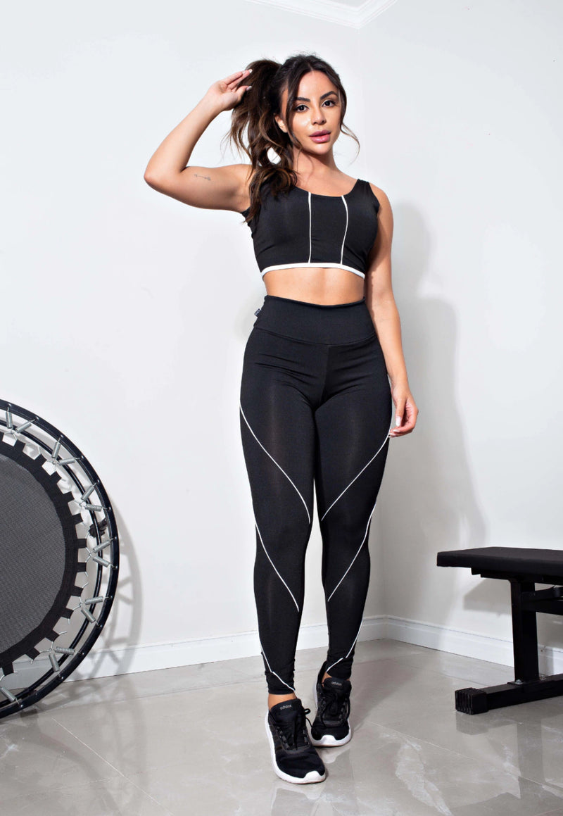 Conjunto Fitness Feminino Cropped Preto Detalhe Listra Branca + Calça Legging Cintura Alta Preta Detalhe Listra Branca&nbsp;