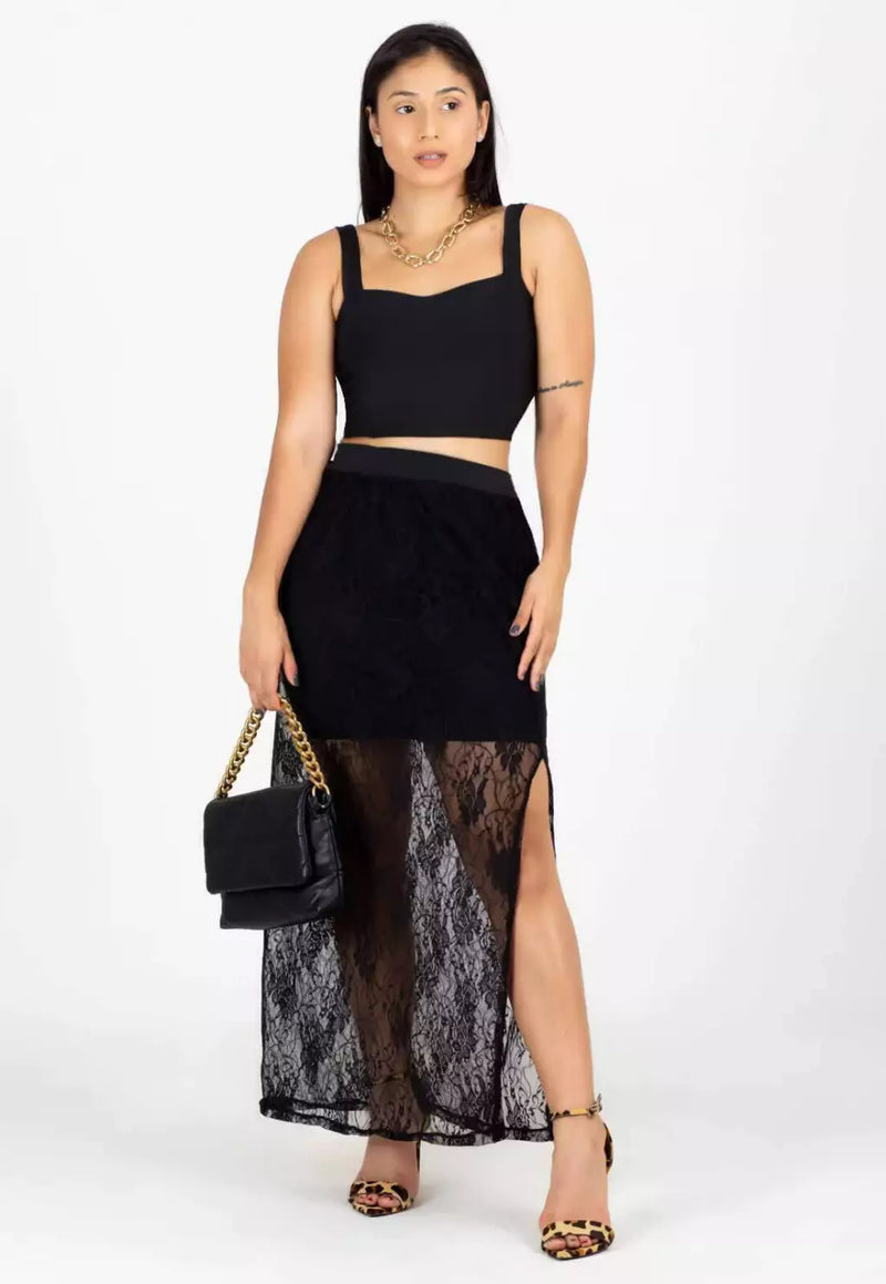 Conjunto Feminino Cropped Preto e Saia De Renda Transparente Preta Com Renda Lateral