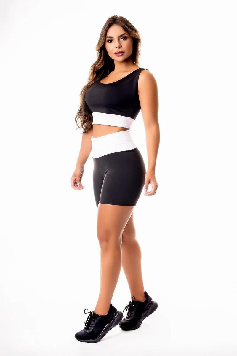 Conjunto Feminino Cropped Regata Preto Detalhe Em Branco e Short Preto Cintura Alta Detalhe Branco