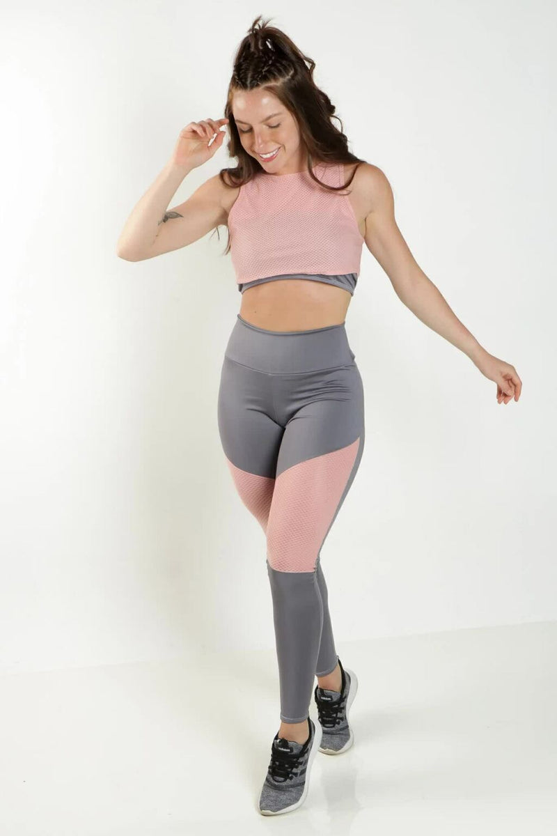 Conjunto Feminino Fitness Regatinha Tela Rosa Com Cropped Tomara Que Caia e Calça Legging Cinza Tela Rosa