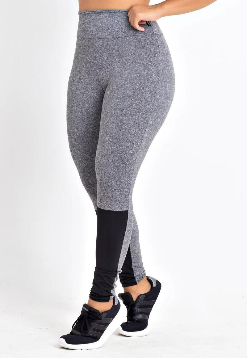 Calça Legging Feminina Cintura Alta Cinza Detalhe Em Preto Na Canela