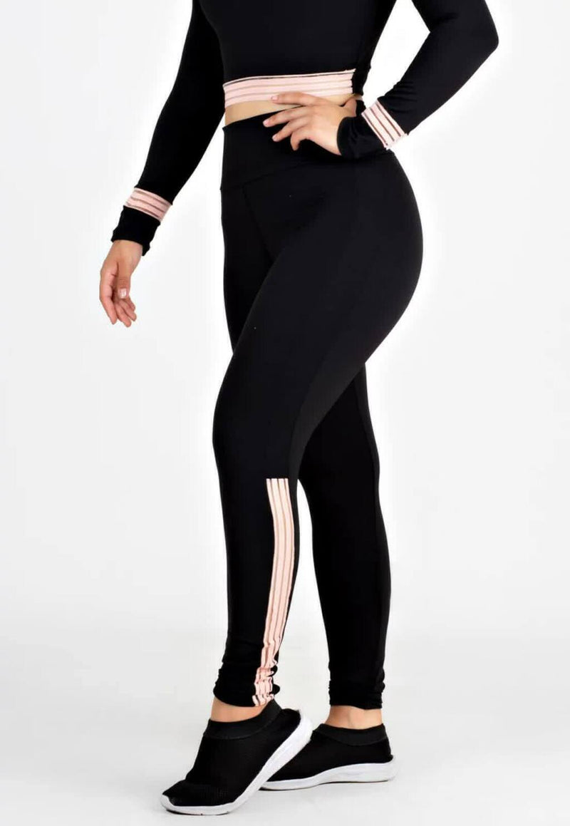 Calça Legging Preto Detalhe Rosê